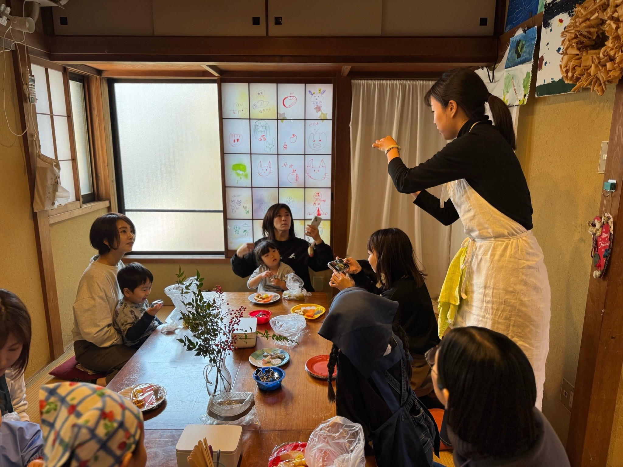 品川区北品川の古民家で開かれる いどばた食堂 カフネの活動風景